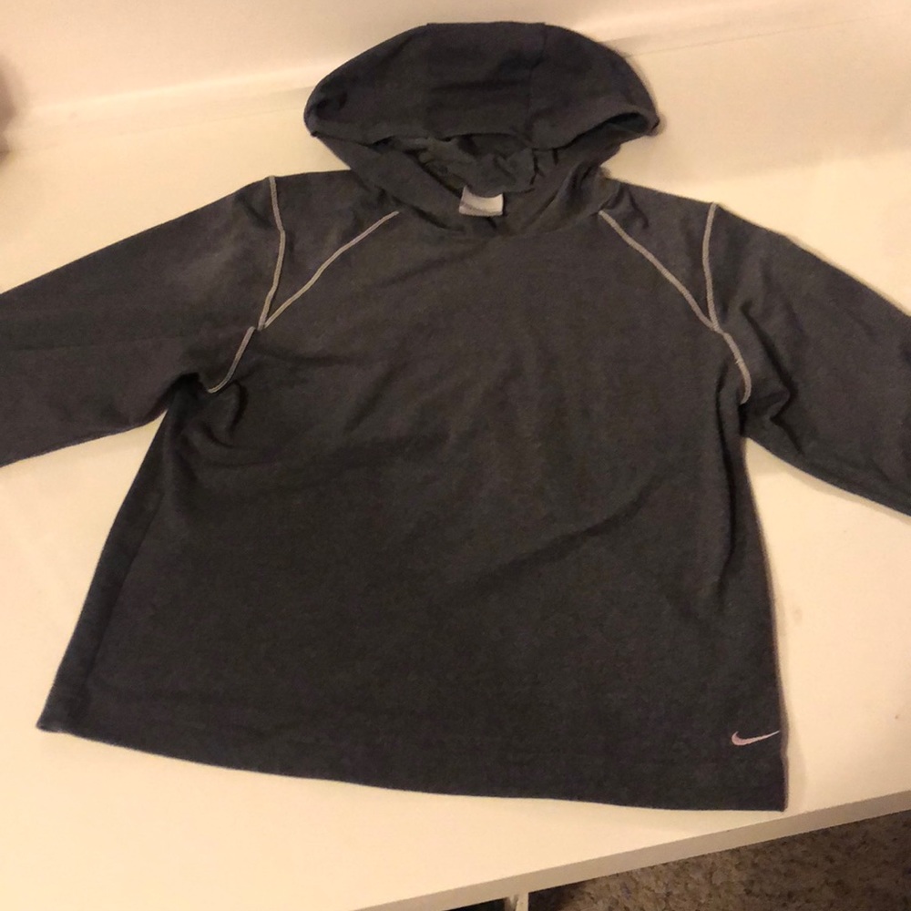 💧Nike cropped sweatshirt💧